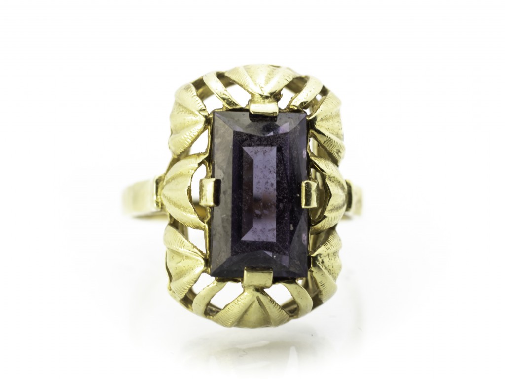 Zlatý prsten s fialovým kamenem - ametyst , vel. 54