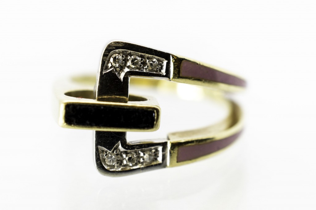 Zlatý prsten s diamanty, cca 6x 0,01 ct, vel. 55