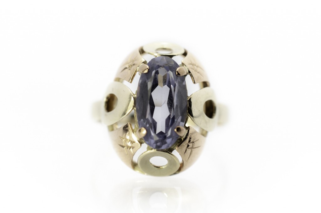 Zlatý prsten s fialovým kamenem, vel. 54