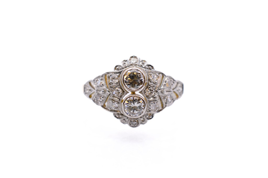 Starožitný zlatý prsten s diamanty, vel. 55