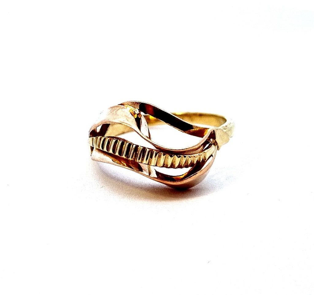Zlatý prsten, vel. 61,5