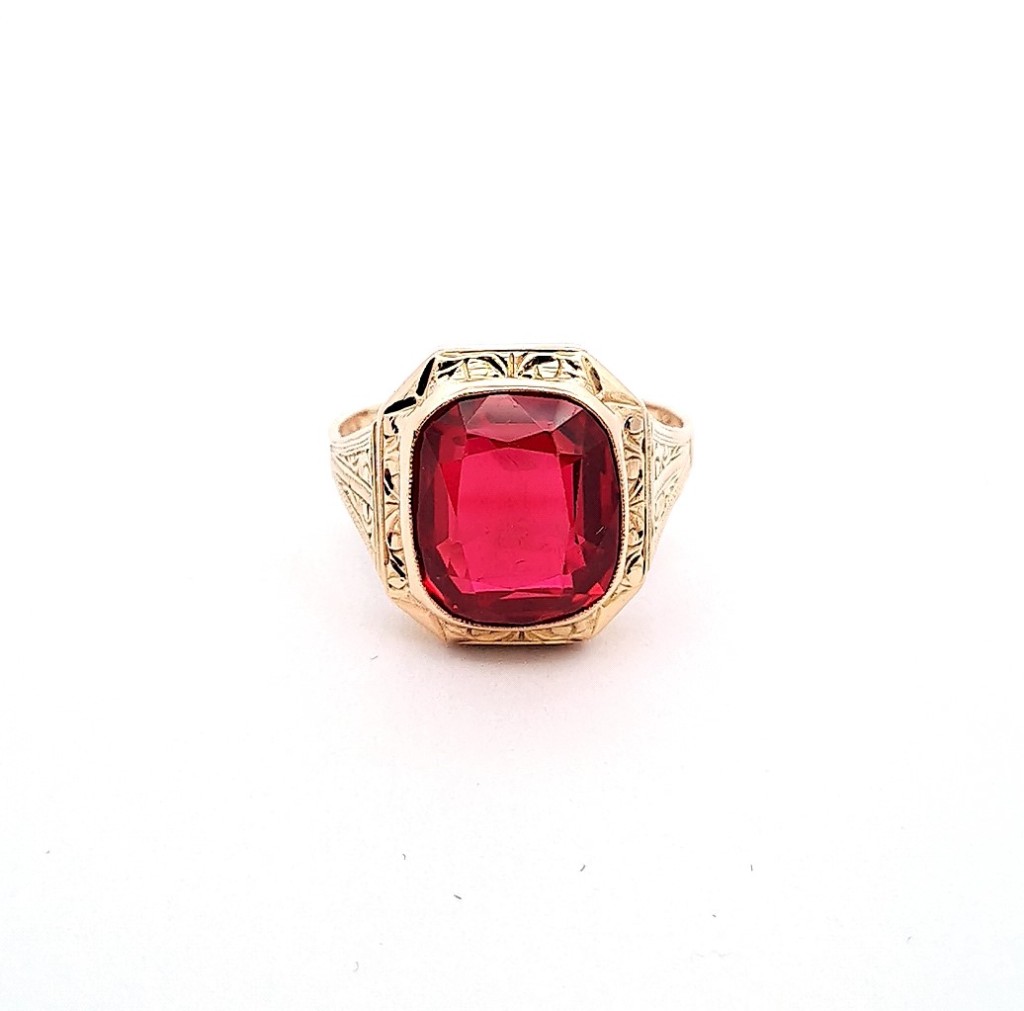 Zlatý prsten s červeným kamenem, rubín, vel. 62,5