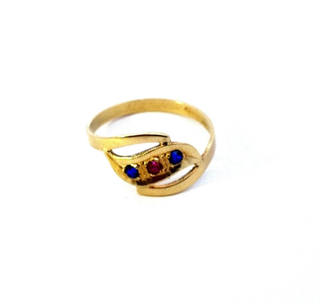 Zlatý prsten s barevnými kamínky, vel. 50