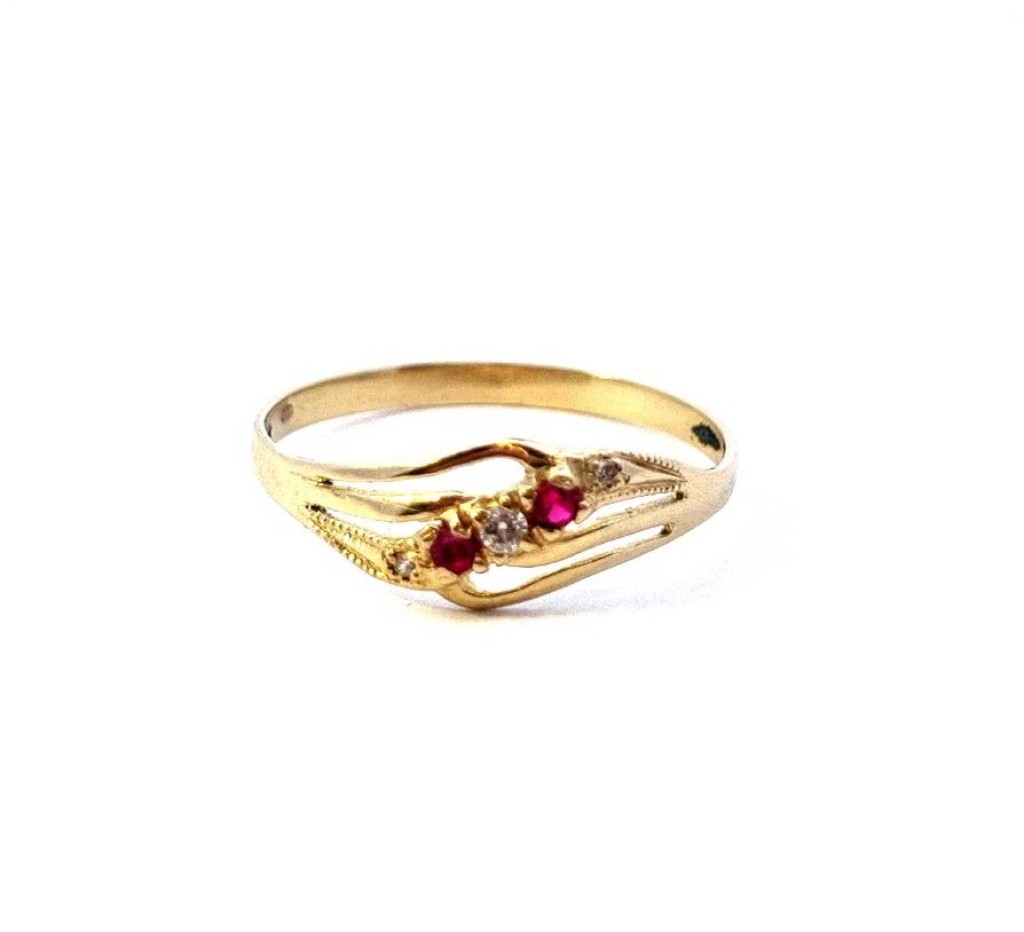 Zlatý prsten s kamínky, vel. 57