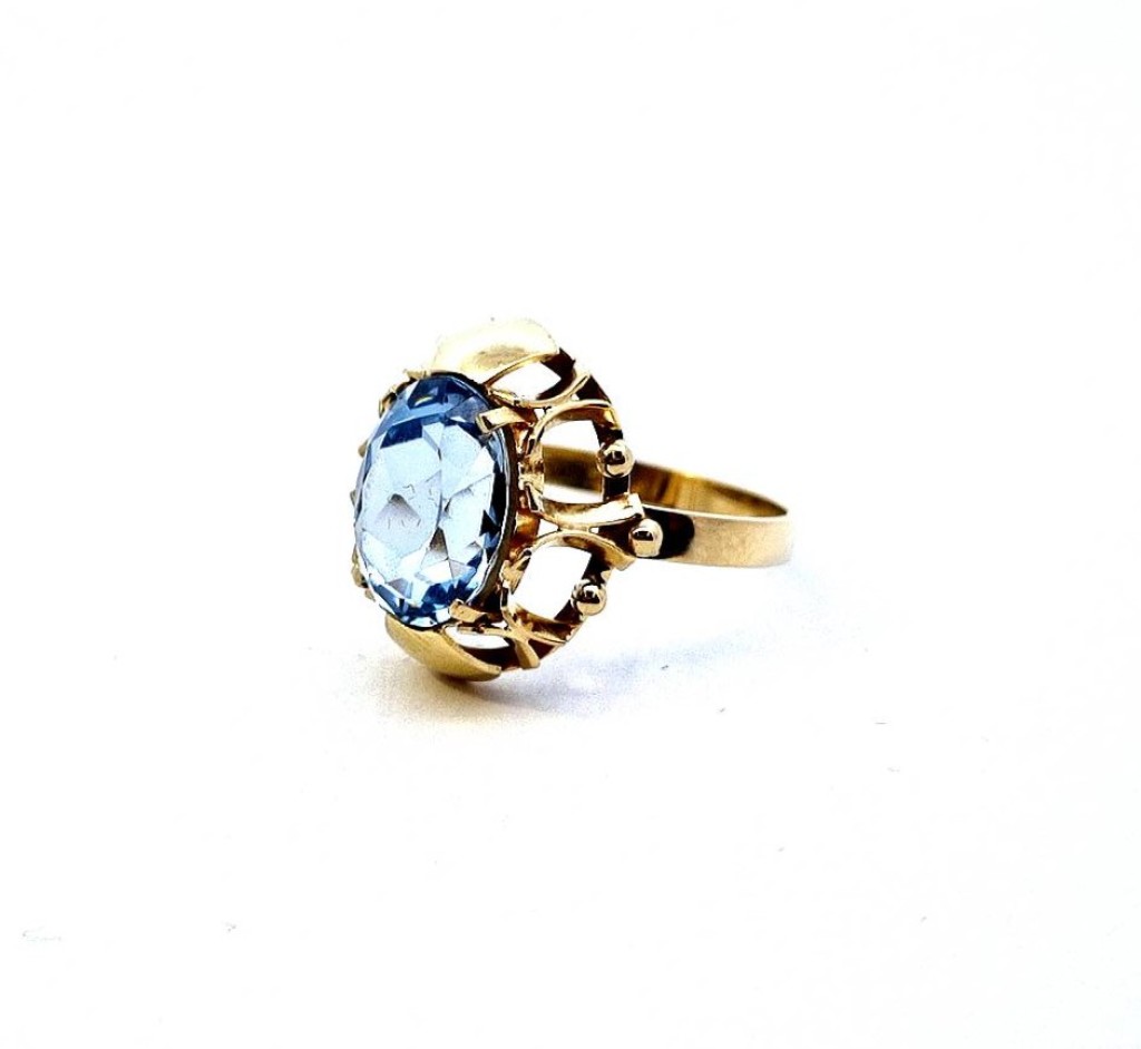 Zlatý prsten s modrým kamenem, topaz, vel. 60