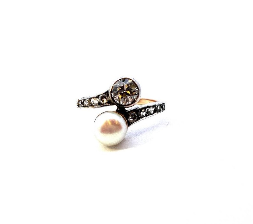 Zlatý prsten s perlou a diamanty, vel. 54