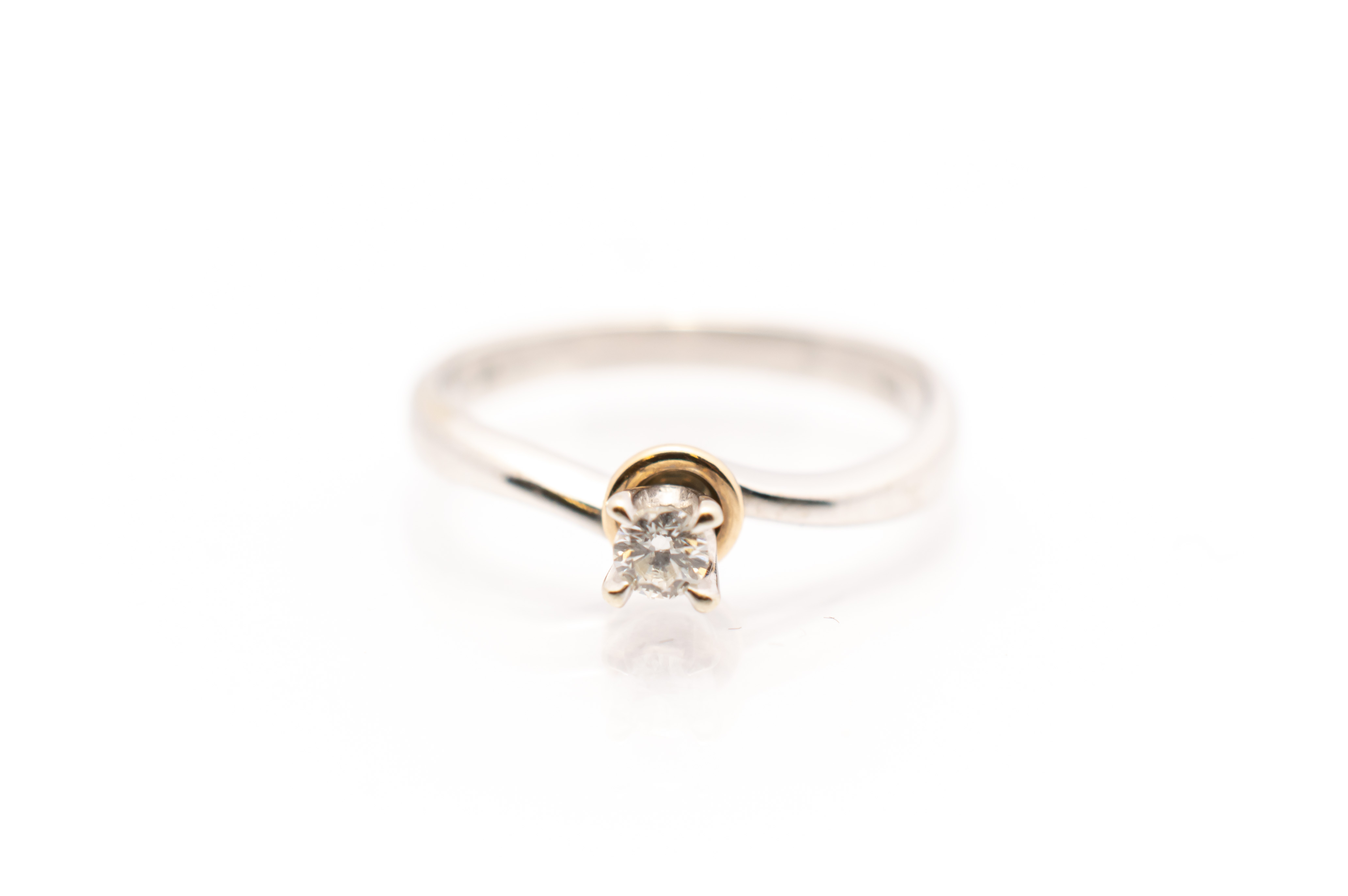 Prsten z bílého zlata s diamantem, vel. 51