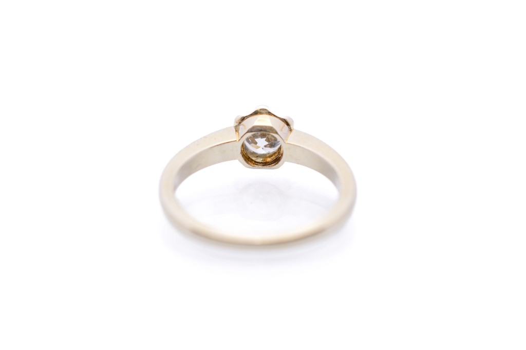Starožitný zlatý prsten s briliantem, vel. 52