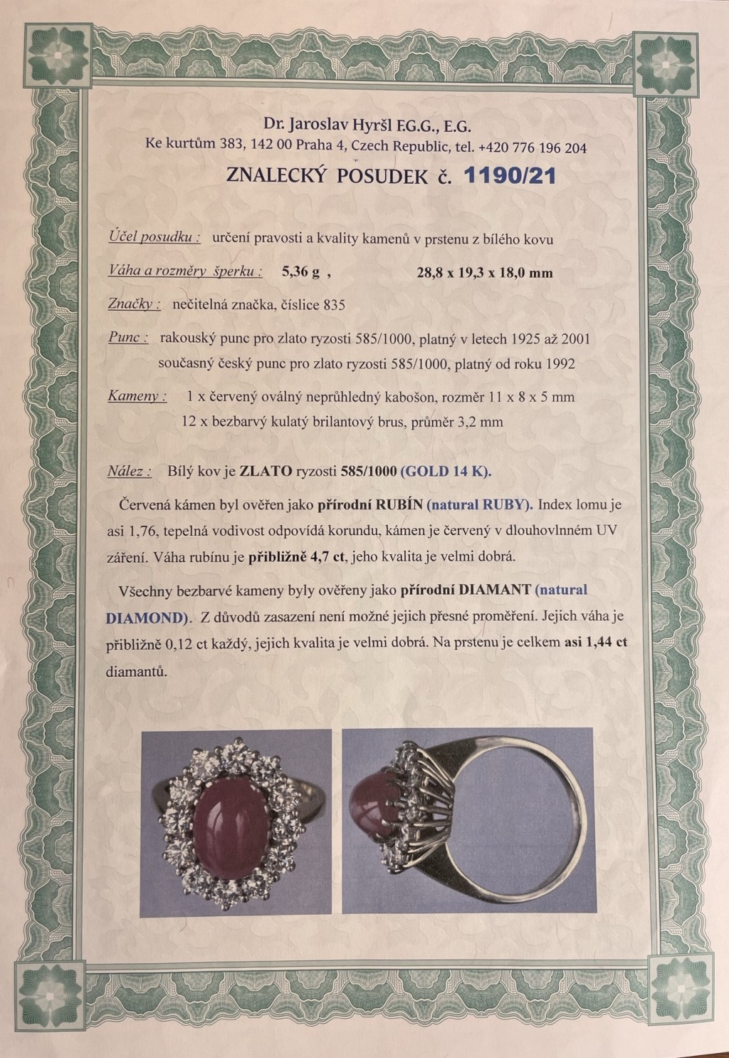 Prsten z bílého zlata s přírodním rubínem a diamanty, vel. 52