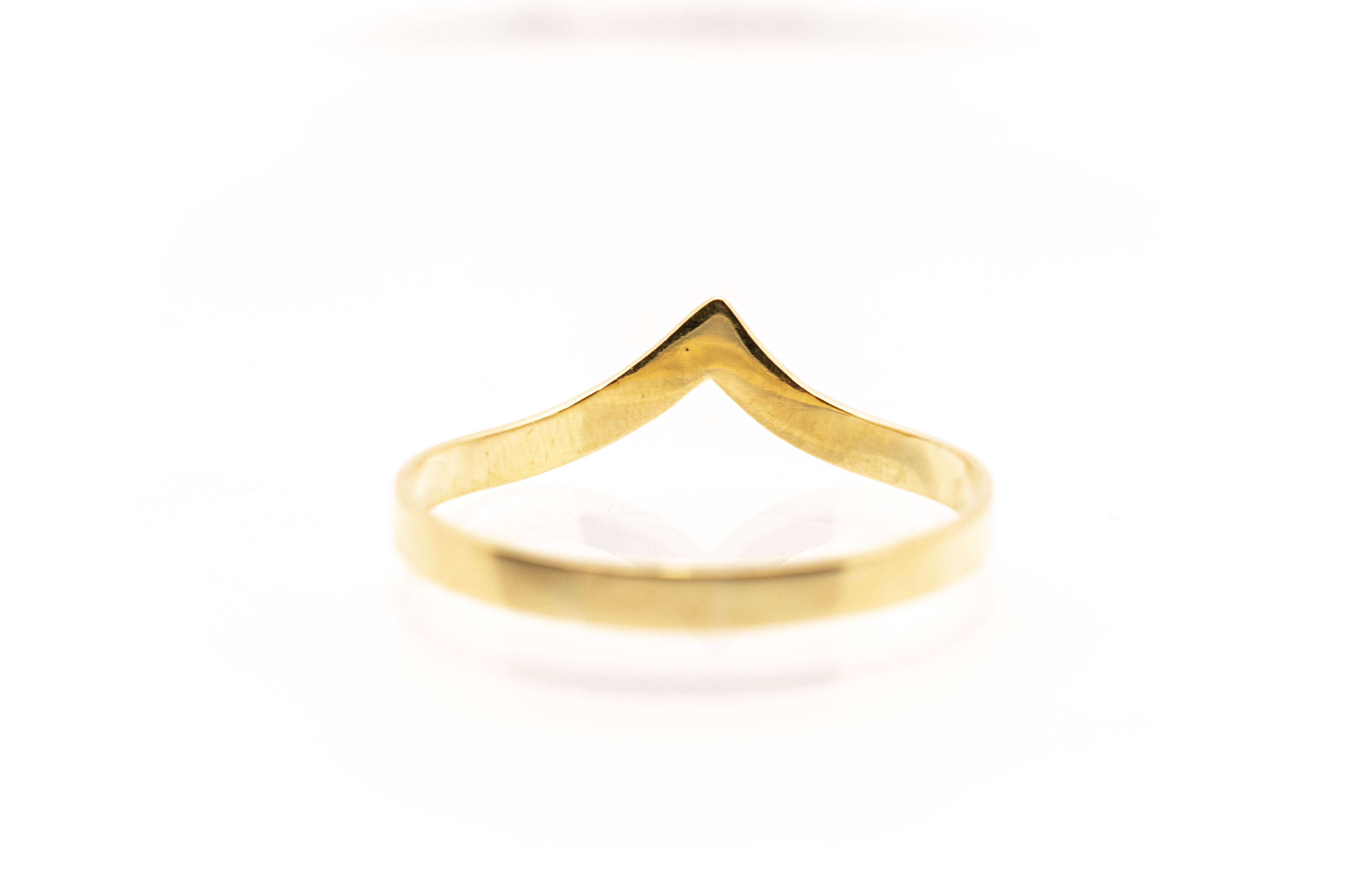 Zlatý prsten, vel. 72