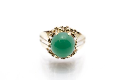 Zlatý prsten se zeleným kamenem - chryzopras, vel. 57