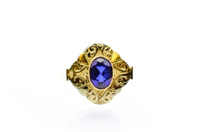 Starožitný prsten s modrým kamenem - safír, vel. 55