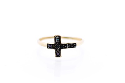 Zlatý prsten křížek s černými kamínky, vel. 54