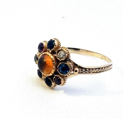 Zlatý prsten s barevnými kamínky, vel. 69