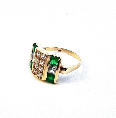 Zlatý prsten se zelenými kameny - smaragd a zirkony, vel. 57