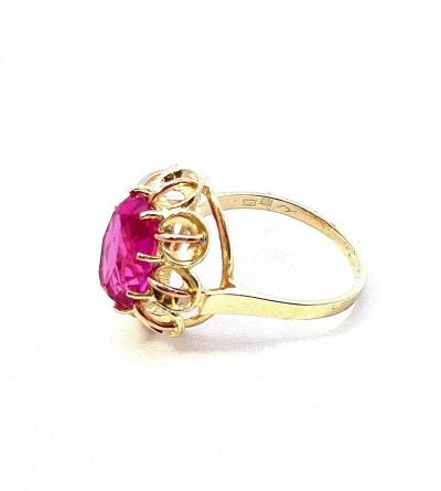 Zlatý prsten s červeným kamenem - rubín, vel. 54,5