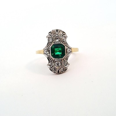 Zlatý prsten se smaragdem a diamanty, Art-deco, vel. 52