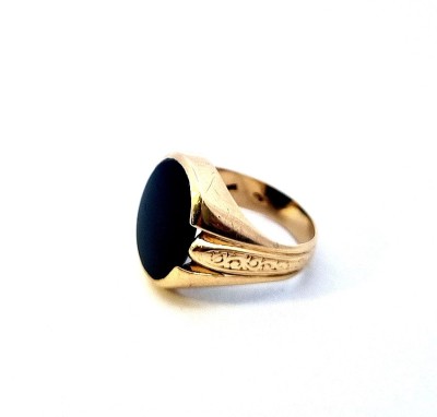 Starožitný zlatý prsten s onyxem, vel. 53