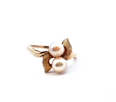 Zlatý prsten s perlami, vel. 62