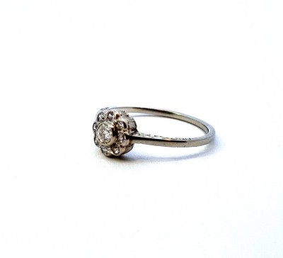 Starožitný zlatý prsten s diamanty, první republika, vel. 58