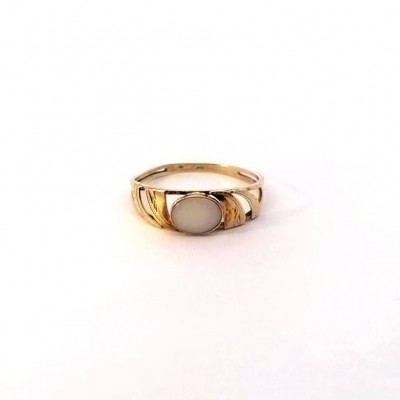 Zlatý prsten s opálem, vel. 65