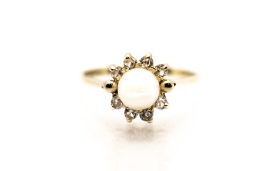 Zlatý prsten s perlou, vel. 51,5