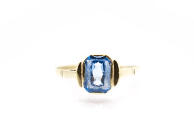 Starožitný zlatý prsten s modrým kamenem - akvamarín, vel. 56